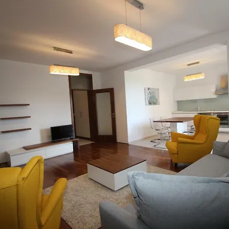 Lejlighed Dora Vabriga *